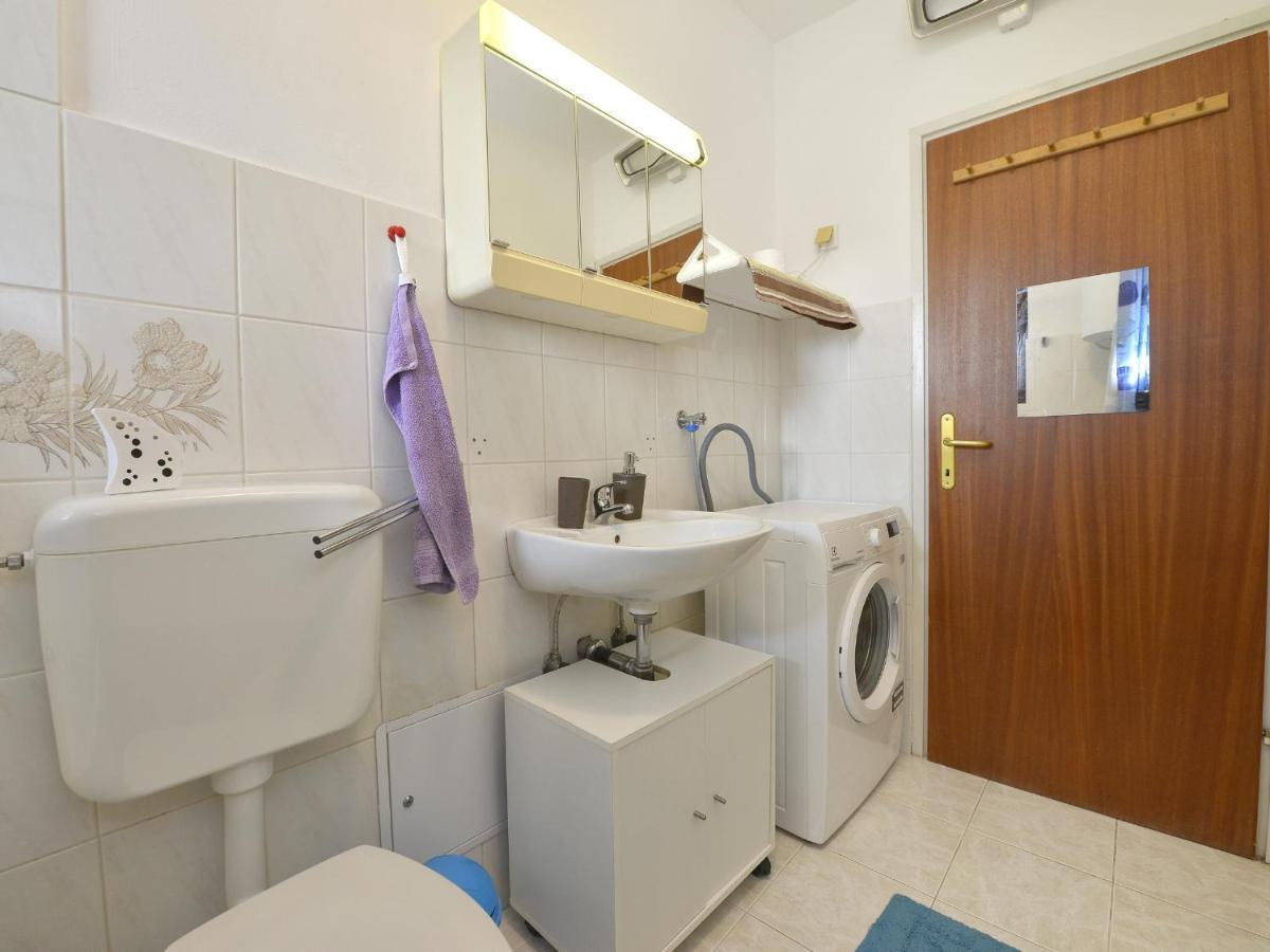 Apartman Kuki Porec Exterior photo